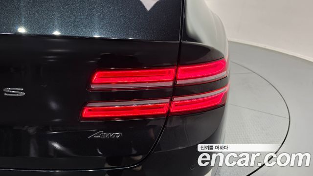 جينيسيس GV80 2.5T AWD