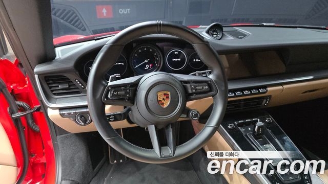 بورش 911 (992)