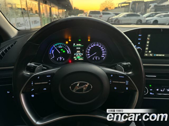 هيونداي سوناتا (DN8)