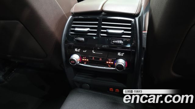 بي ام دبليو الفئة الخامسة (G30) 530i xDrive M