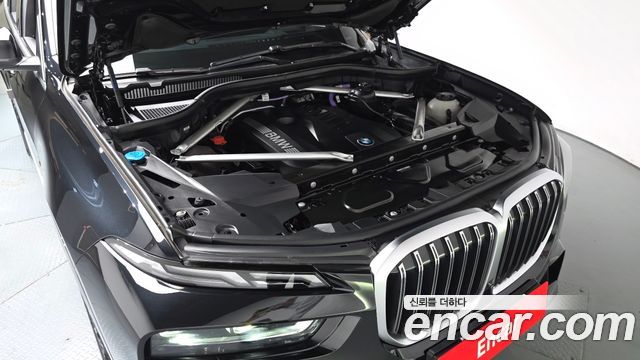 بي ام دبليو X7 xDrive 40i M 6 G07