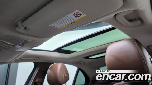 مرسيدس إي كلاس W213 E300 4MATIC
