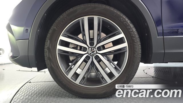 فولكس واجن تيجوان 2.0 TSI