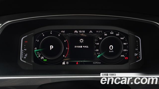 فولكس واجن تيجوان 2.0 TSI