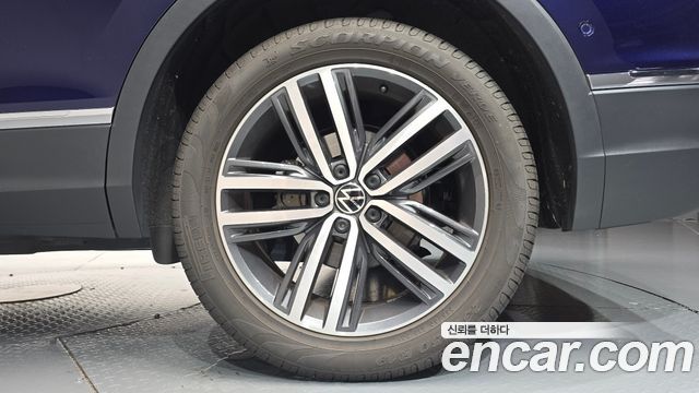 فولكس واجن تيجوان 2.0 TSI