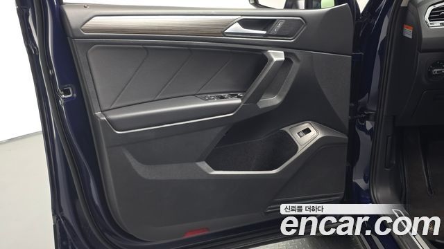 فولكس واجن تيجوان 2.0 TSI
