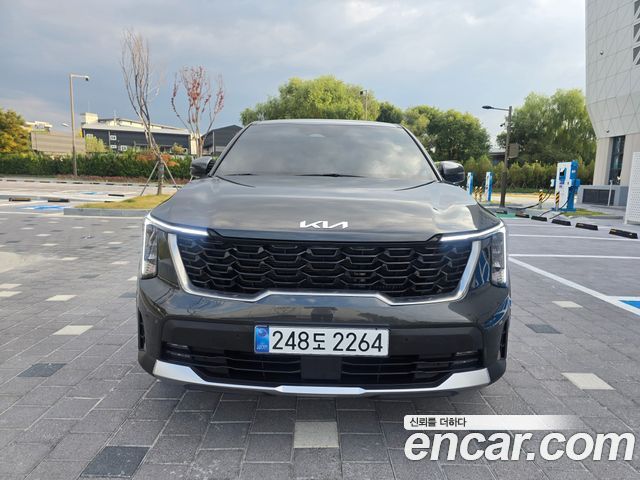 كيا سورينتو 4 2.2 4WD