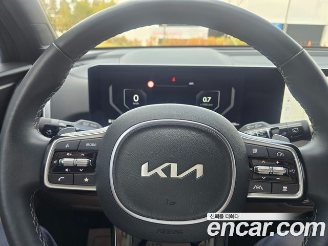 كيا سورينتو 4 2.2 4WD