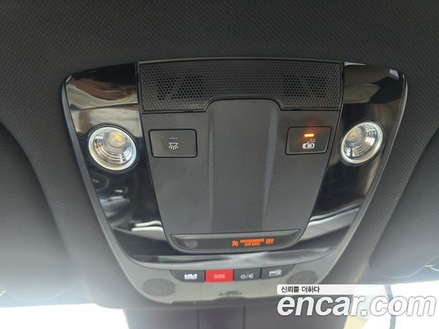 كيا سورينتو 4 2.2 4WD