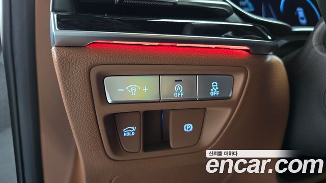 جينيسيس G80 (RG3) 2.5 AWD