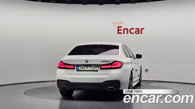 بي ام دبليو الفئة الخامسة (G30) 520i M