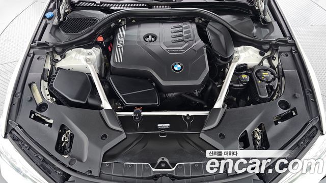 بي ام دبليو الفئة الخامسة (G30) 520i M